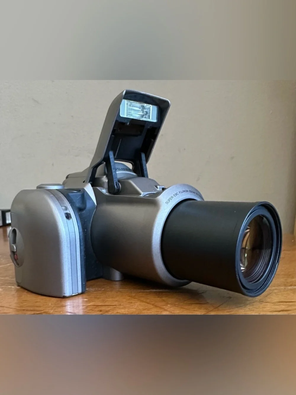 Fujifilm Endeavor 4000ix SL APS Film Digital Camera w/25-100mm Fujinon Zoom Lens